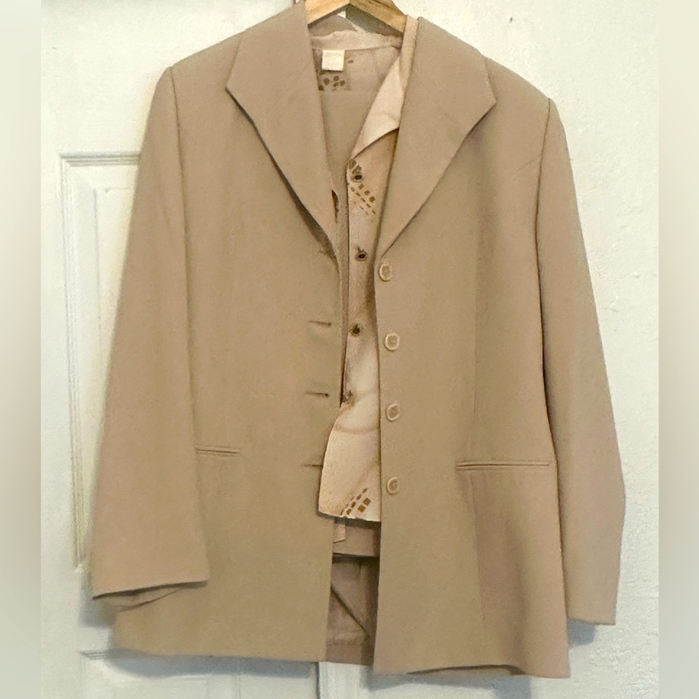 Vintage 90’s Beige Office Career Business Woman’s Suit Skirt Set 3 Pcs Size 40/M
